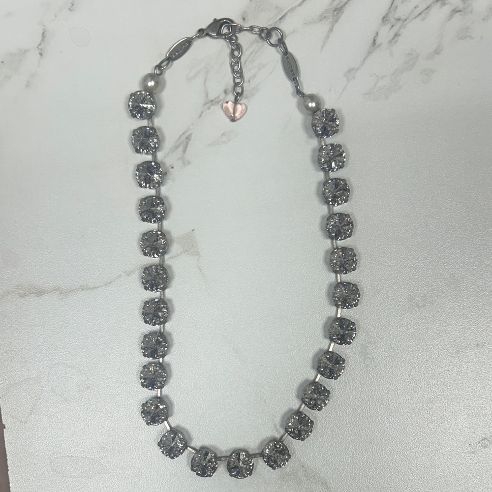 Sabika rhinestone necklace OS